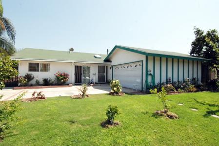 Residential Assisted Living in Westminster CA - Diamond Manor - front