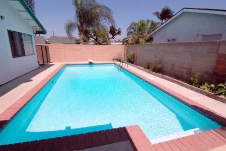 Residential Assisted Living in Westminster CA - Diamond Manor - pool