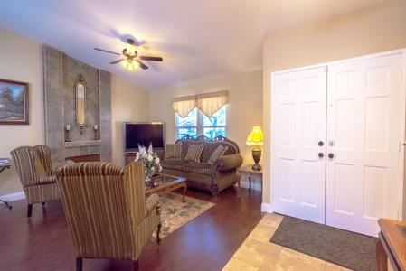 Residential Assisted Living in Fontana CA - Annie's Haven - living room