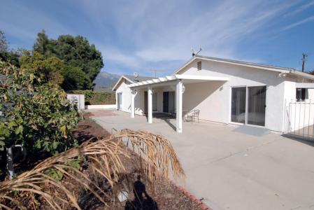 Residential Assisted Living in Rancho Cucamonga CA - Paradise for the Elderly 2 - backyard